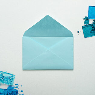 Мини плик - светло син 70