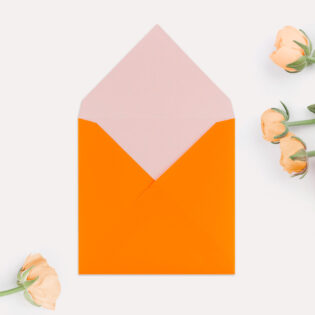 Флуорисцентен плик за писмо