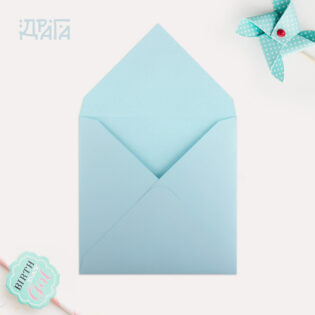 Цветен плик - светло син 70